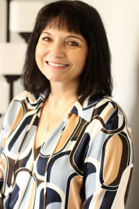 Tammy Lewis